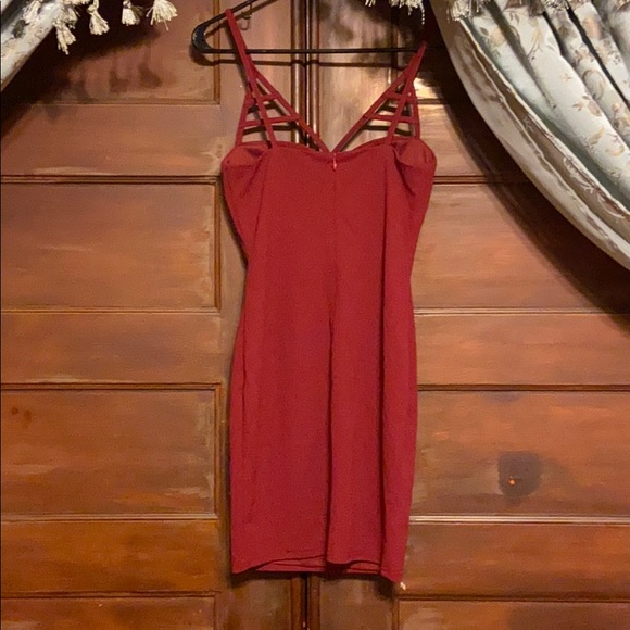 Dress - Picture 2 of 2